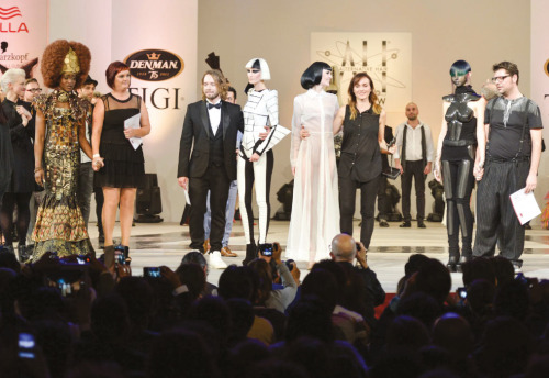  Najbolji po izboru stručnog žirija: Teresa Molloy, Olekandr Gryshko, Misha Cadkova, Luigi Neri