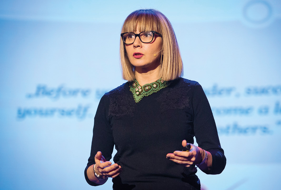 ALEKSANDRA OPAROV