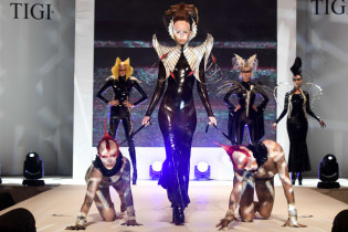 ALTERNATIVE HAIR SHOW