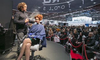 Salon International