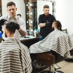 Obogatite ponudu usluga za muške klijente s našim kratkim pregledom nadolazećih barbering trendova!