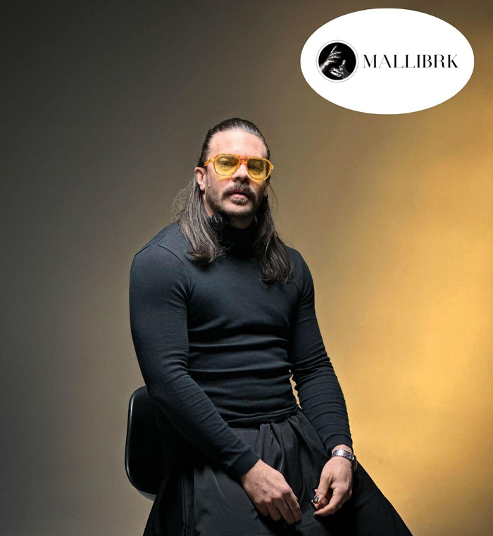 Behind the Scenes - Philip Mallibrk